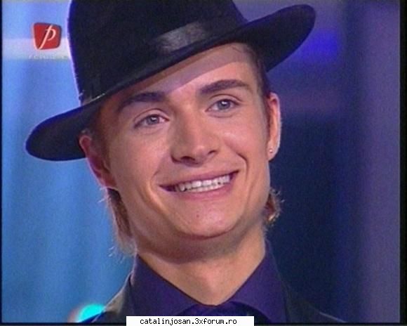 megastart ms..normal imi palce catalin cel mai dragutz baiat canta super bine&nbsp;